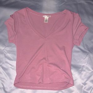 Cropped Pink Tee!